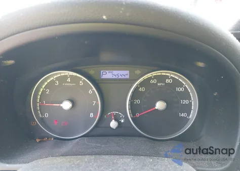 2010 Hyundai Accent Gs from USA, damaged, VIN KMHCM3AC9AU152747